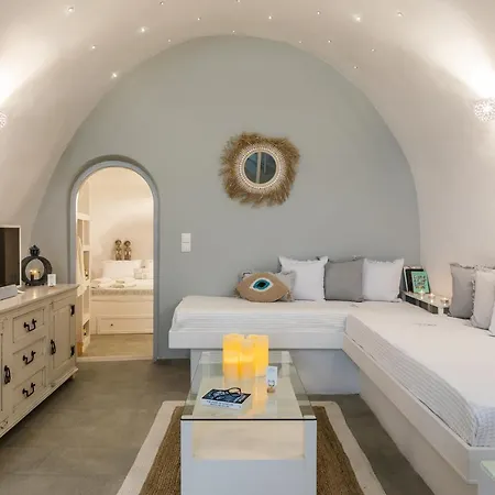 Apartment Volcave Karterados (Santorini)