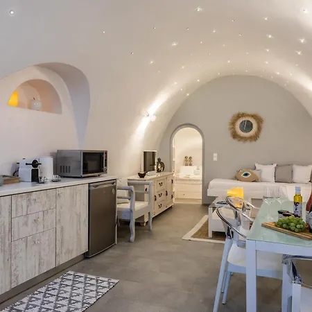 Volcave Karterados (Santorini)