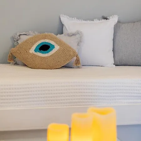 Volcave Apartment